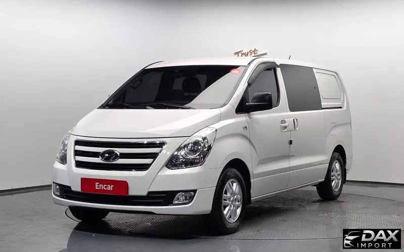 Hyundai Starex 5-Seater VAN