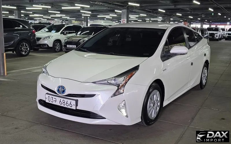 Toyota Prius 1.8 E