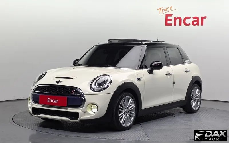 Mini Cooper 5Door Standard