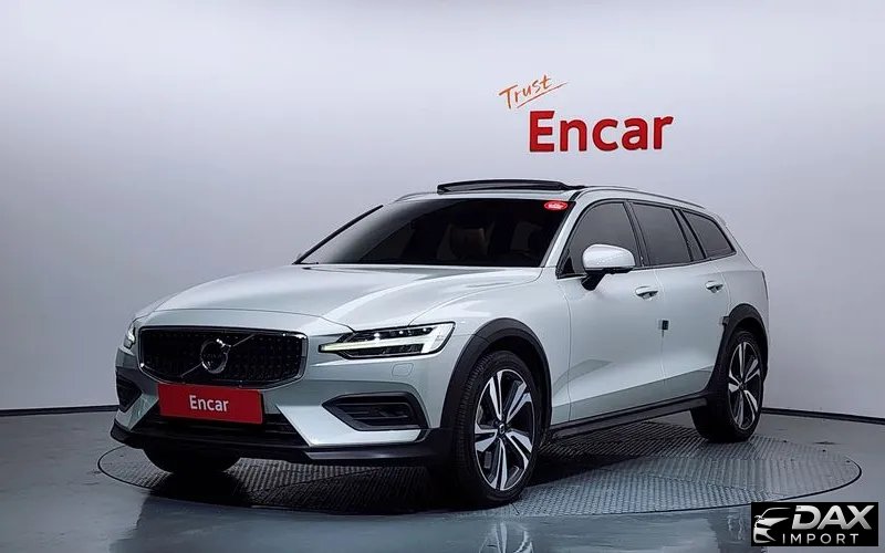 Volvo V60 T5 Pro AWD