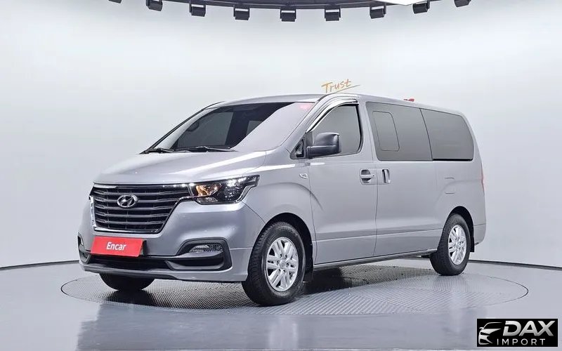 Hyundai Starex Van 5-Seater