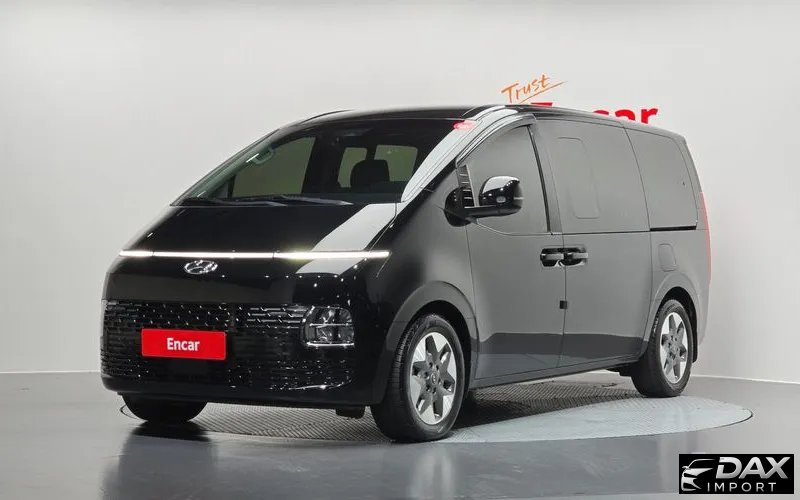 Hyundai Staria Tourer 9-Seater