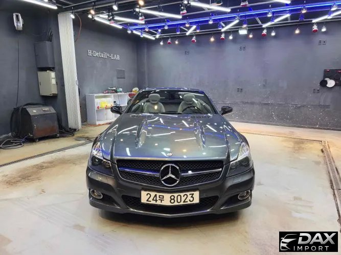 Mercedes-Benz SL-Class SL550