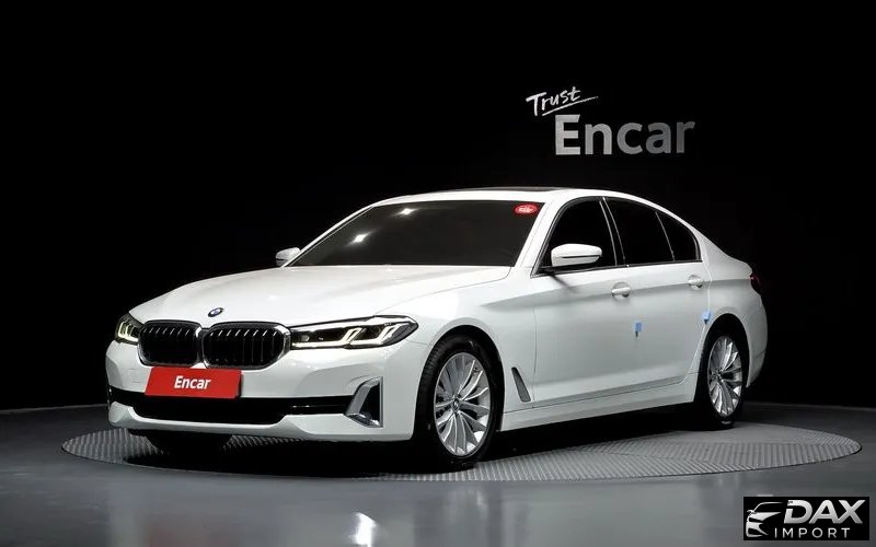 BMW 5-Series 520i Luxury