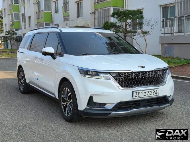 Kia Canival 9-Seater Noblesse