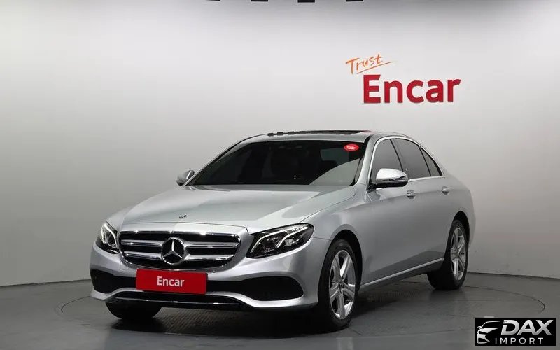 Mercedes-Benz E-Class E220d 4MATIC Avantgarde