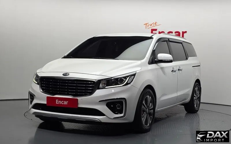 Kia Canival 9-Seater Luxury