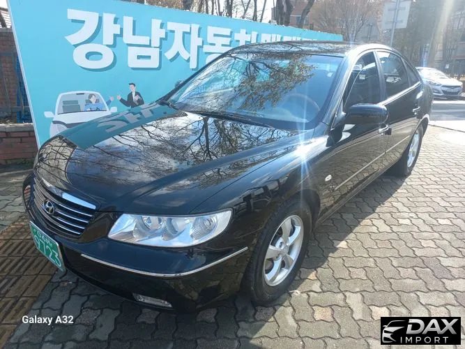 Hyundai Grandeur Q270 Premier