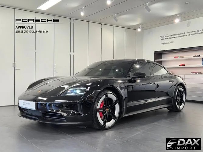 Porsche Taycan 4S