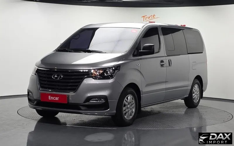 Hyundai Starex Van 5-Seater