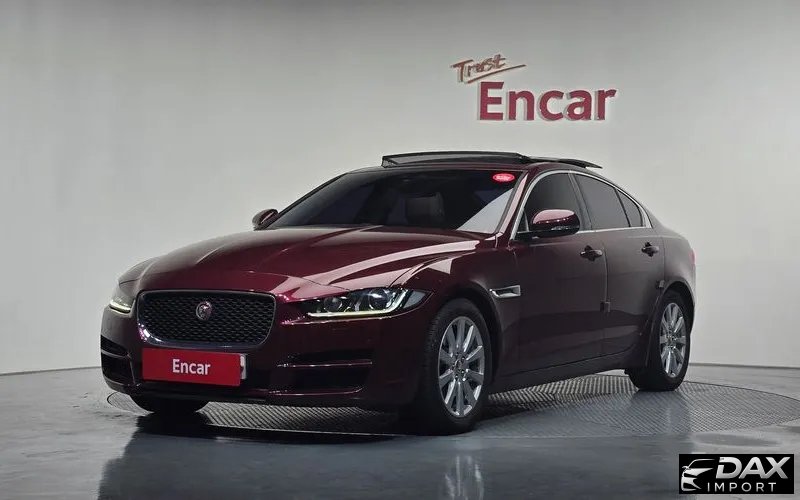 Jaguar XE 20t Prestige