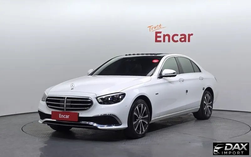 Mercedes-Benz E-Class E300e 4MATIC Exclusive