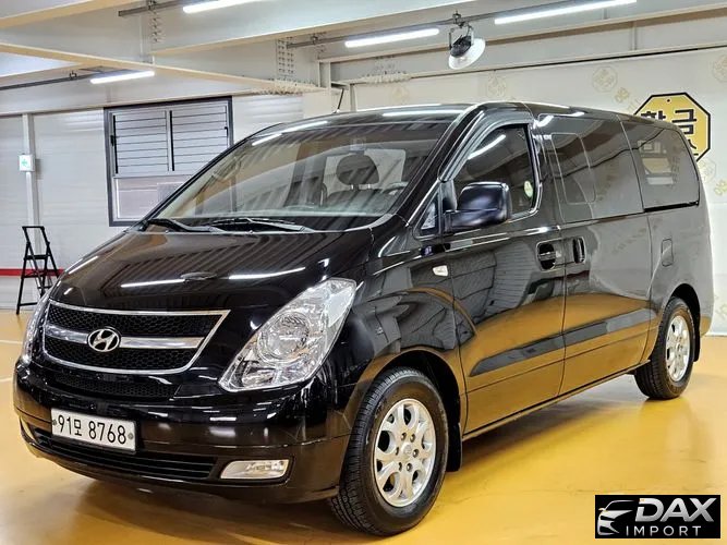 Hyundai Starex 5-Seater VAN