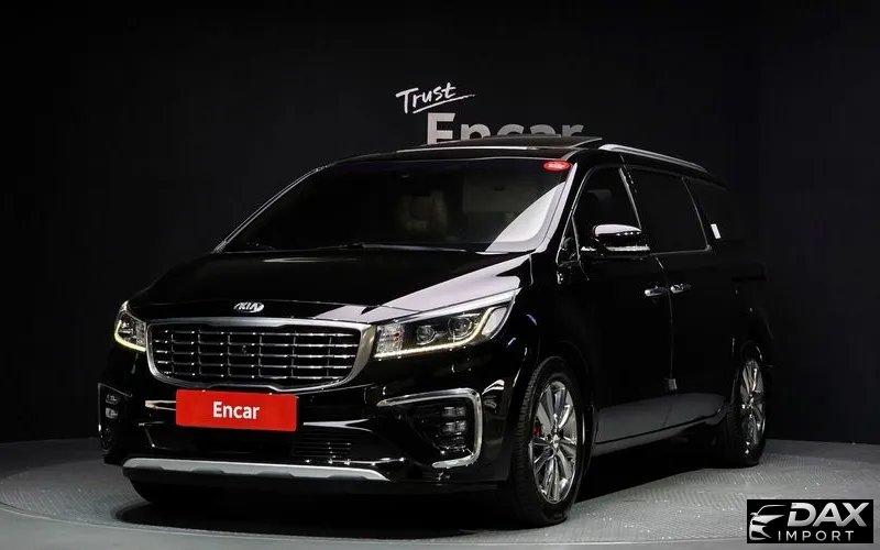 Kia Canival Gasoline 7-Seater Limousine