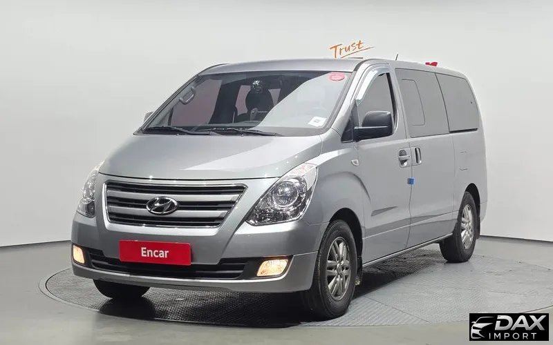 Hyundai Starex 12-Seater Wagon