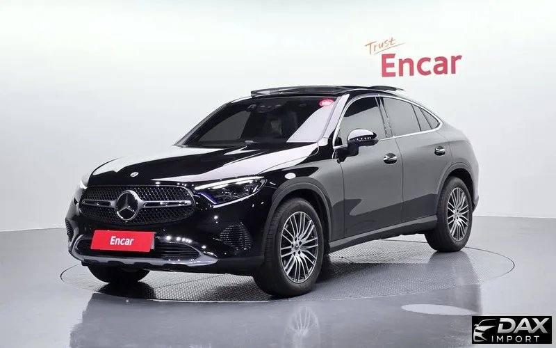 Mercedes-Benz GLC-Class GLC300 4MATIC Avnatgarde Coupe