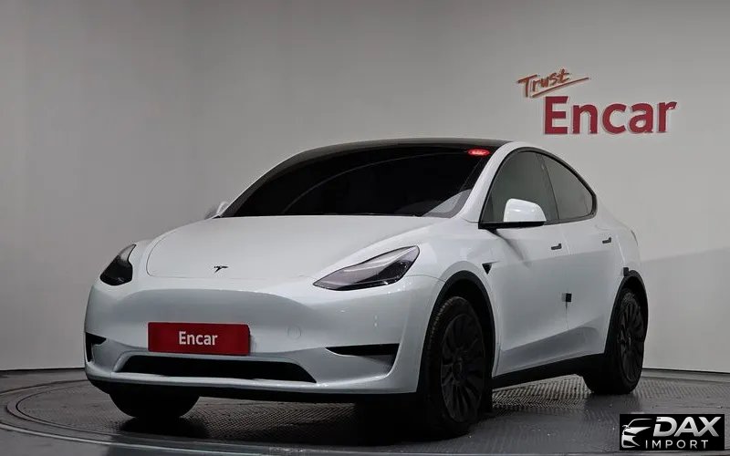Tesla Model Y RWD