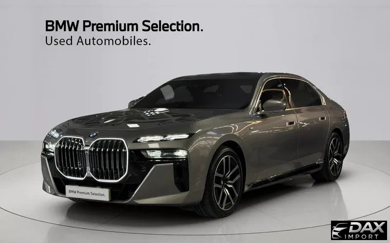 BMW 7-Series 740i xDrive M Sport