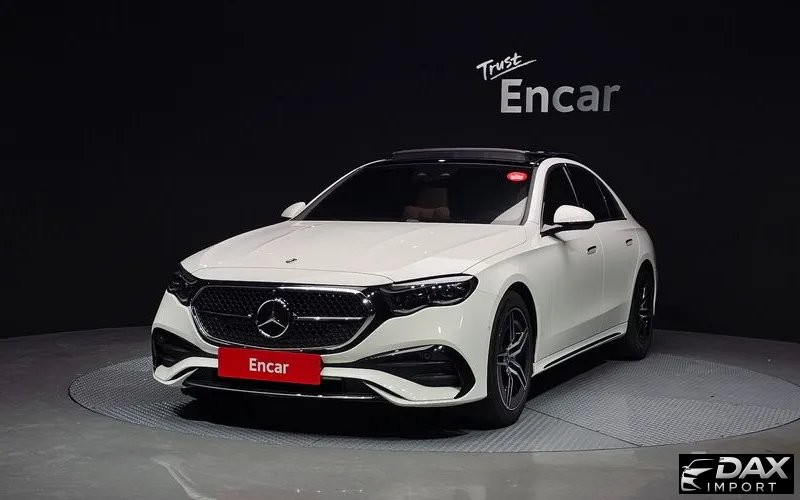 Mercedes-Benz E-Class E300 4MATIC AMG Line