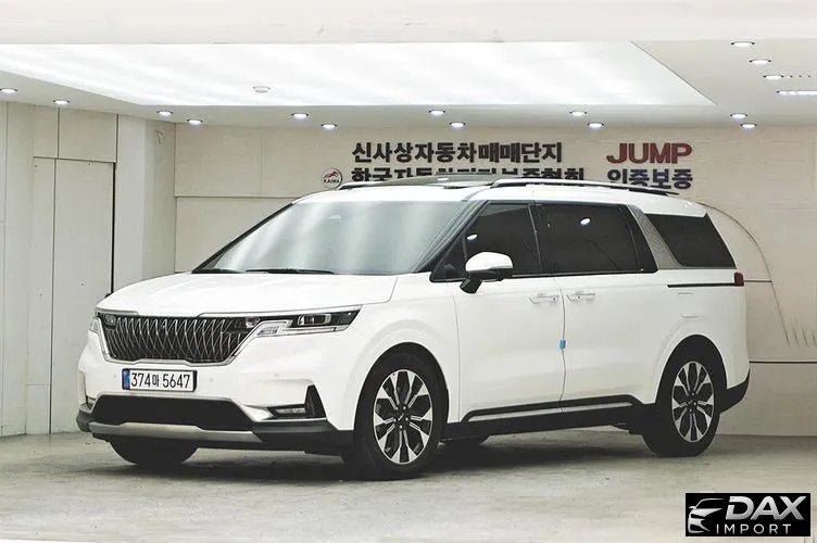 Kia Canival 7-Seater Signature
