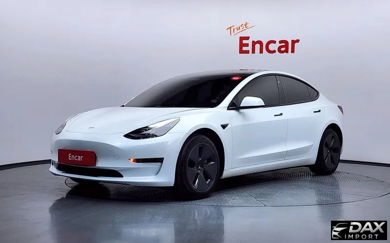 Tesla Model 3 RWD