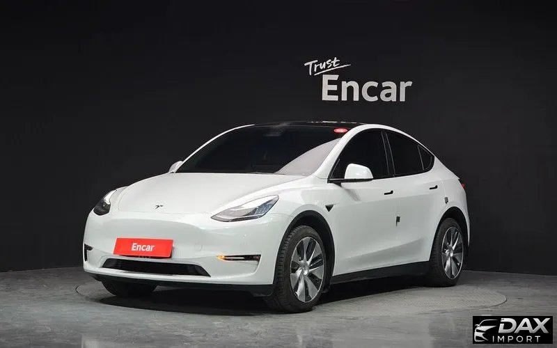 Tesla Model Y Standard Range RWD