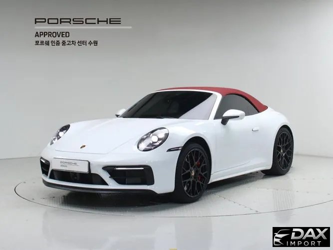Porsche 911 Carrera 4 GTS Cabriolet
