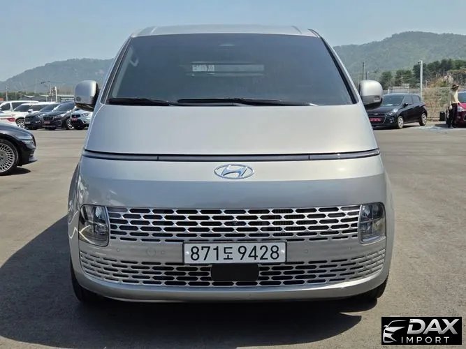 Hyundai Staria Cargo 3-Seater