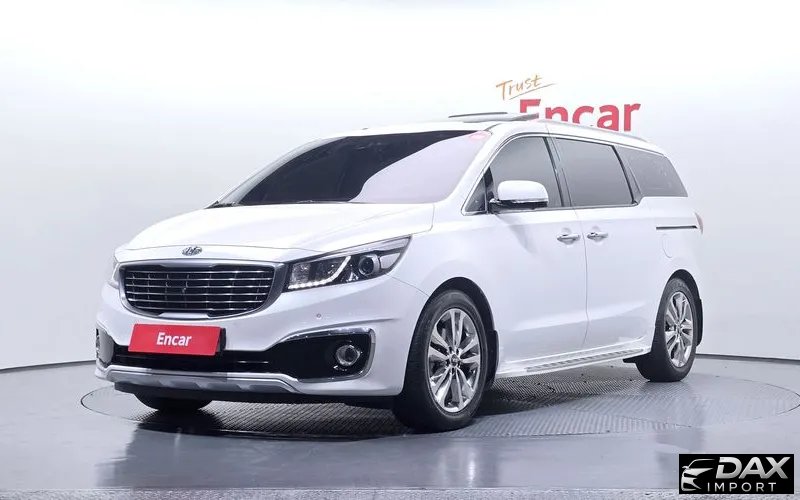 Kia Canival 7-seater Limousine