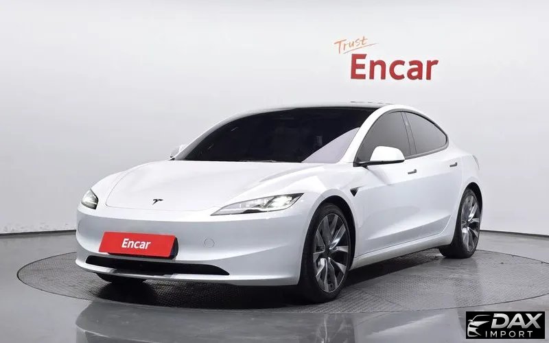 Tesla Model 3 Long Range AWD