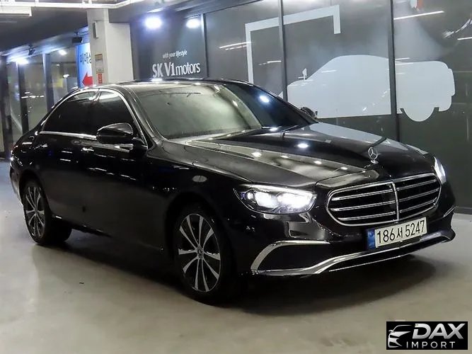 Mercedes-Benz E-Class E300e 4MATIC Exclusive