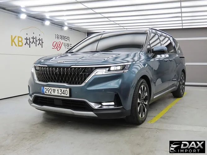 Kia Canival Gasoline 7-Seater Noblesse
