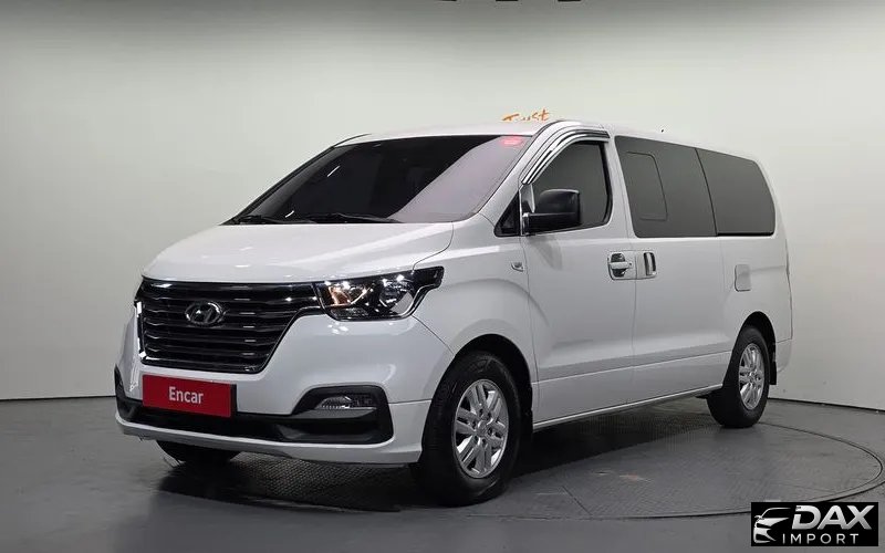 Hyundai Starex Van 5-Seater