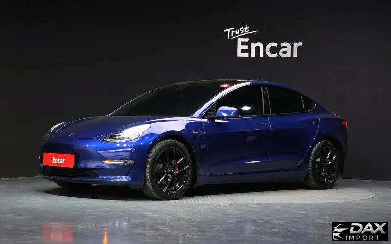 Tesla Model 3 Long Range AWD