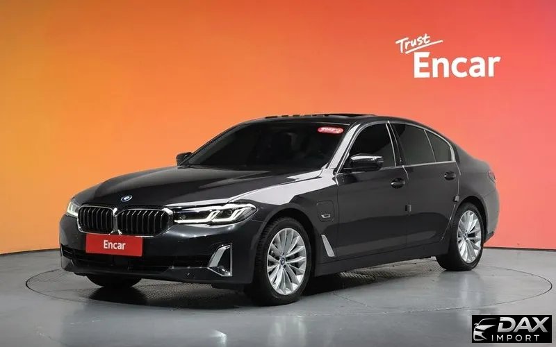 BMW 5-Series 530e Luxury