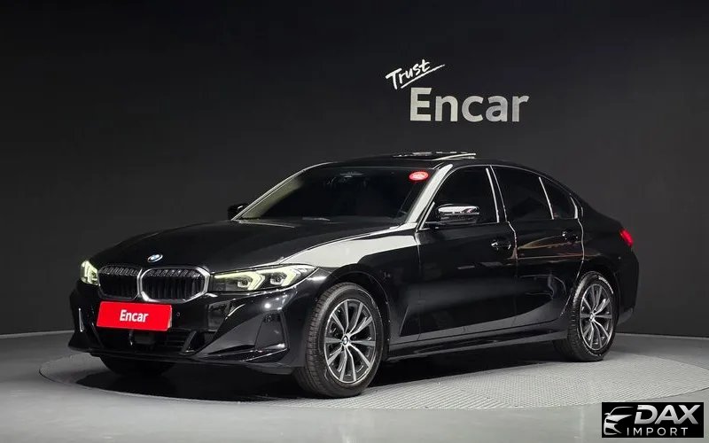 BMW 3-Series 320i
