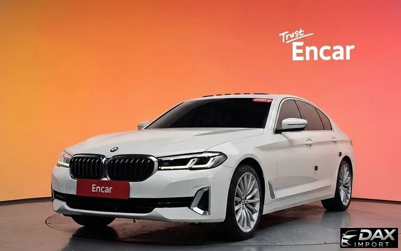 BMW 5-Series 530i xDrive Luxury