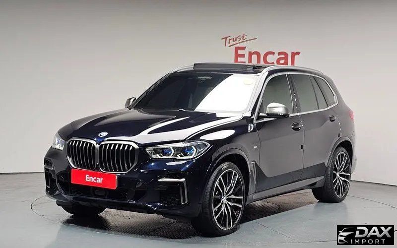 BMW X5 M50i