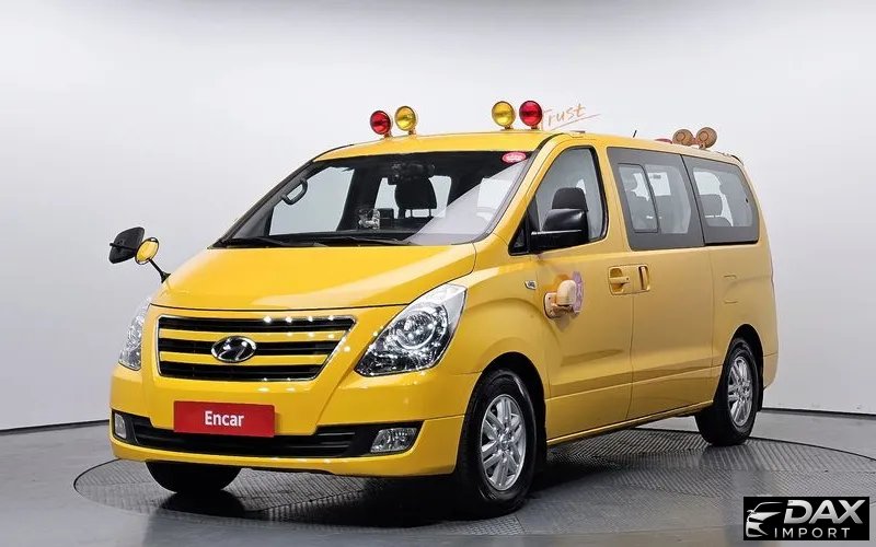Hyundai Starex Guard car of children