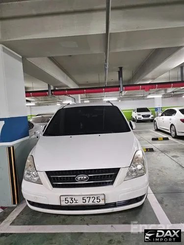 Kia Canival 9-Seater LPI GX
