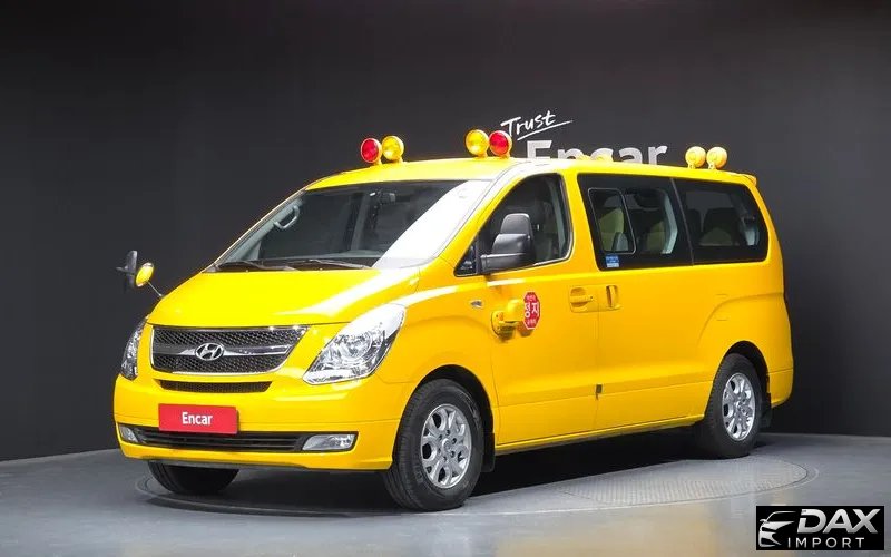 Hyundai Starex Guard car of children