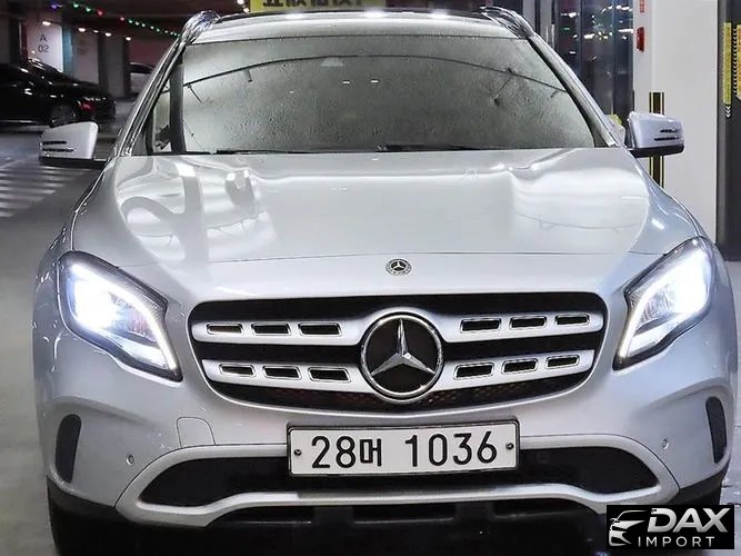 Mercedes-Benz GLA-Class GLA220