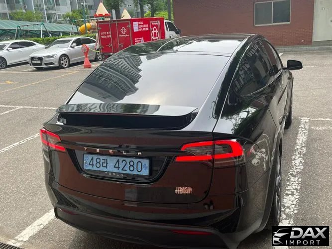 Tesla Model X Plaid