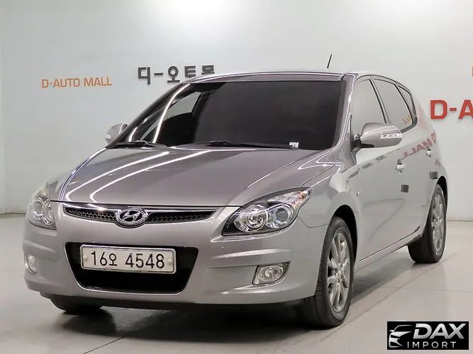 Hyundai i30 1.6 VVT Luxury