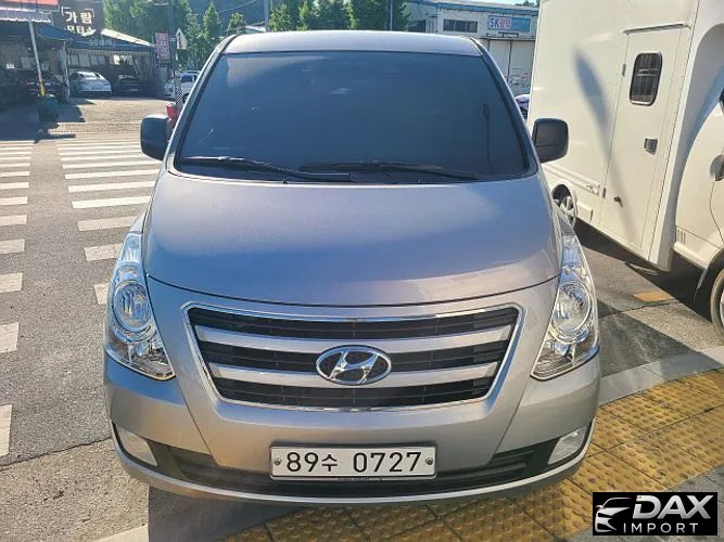 Hyundai Starex 5-Seater VAN