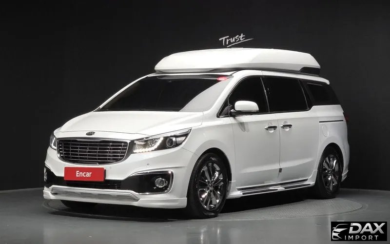 Kia Canival 9-seater Hi-Limousine