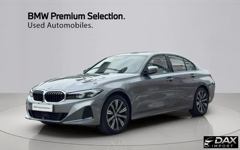 BMW 3-Series 320i