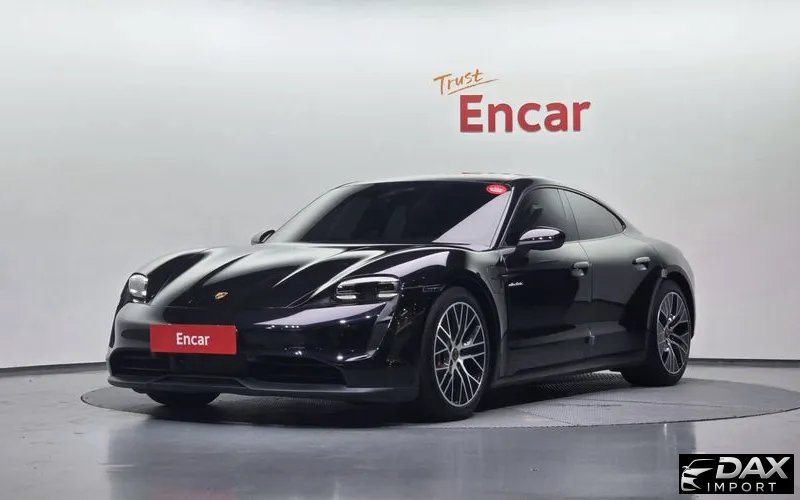Porsche Taycan Base