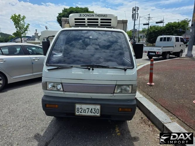 ChevroletGMDaewoo labo Semi-Refrigerated Van-Truck