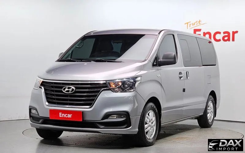 Hyundai Starex Van 5-Seater